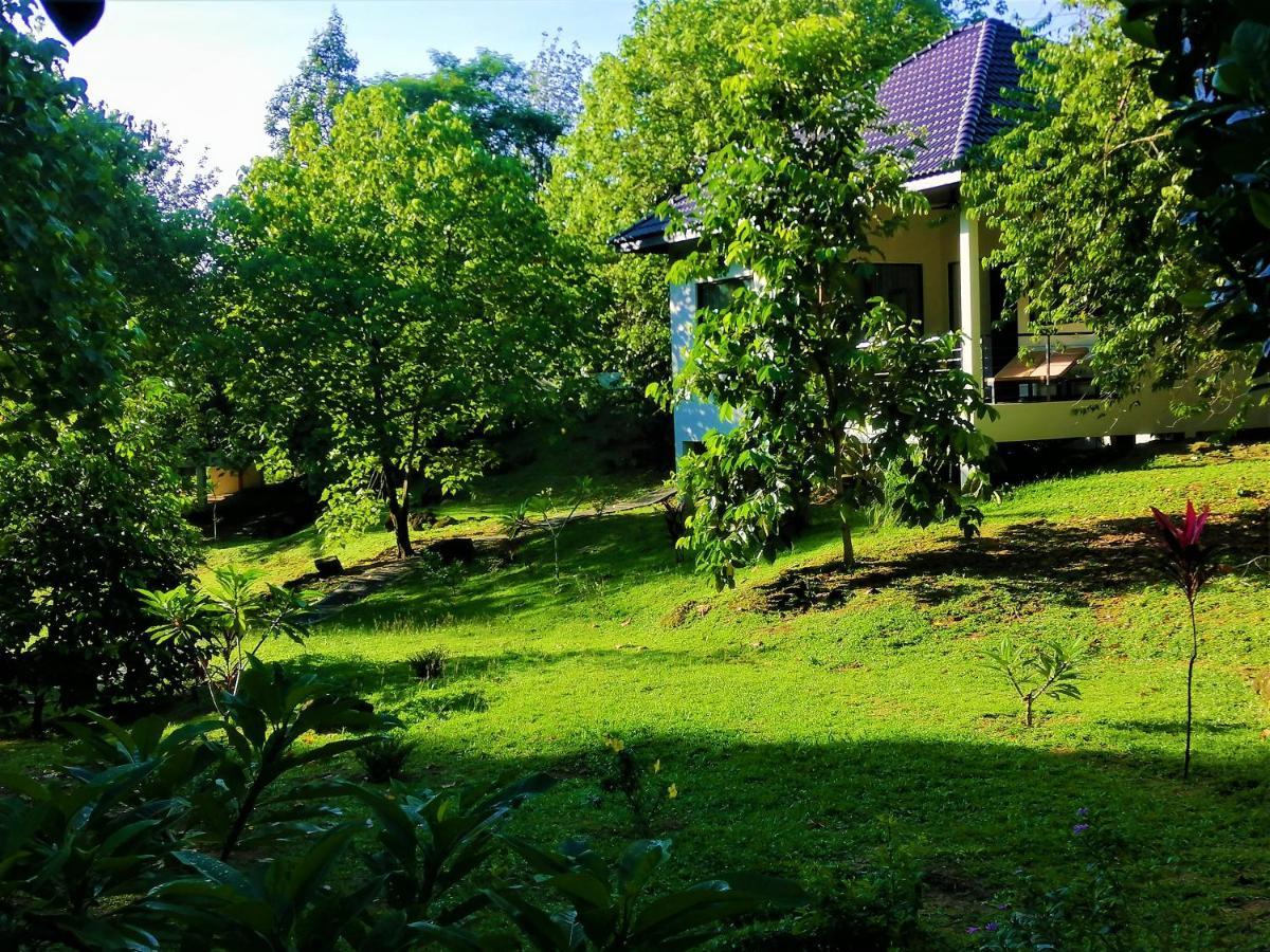 Ranis Lodge Padang Mat Sirat Dış mekan fotoğraf